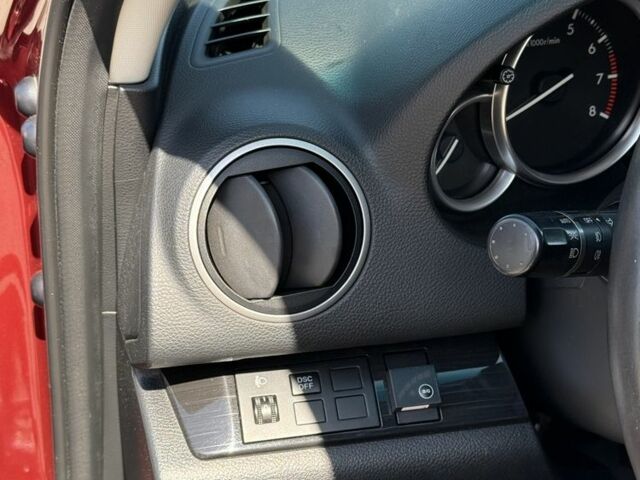 Красный Мазда 6, объемом двигателя 2 л и пробегом 235 тыс. км за 7800 $, фото 15 на Automoto.ua