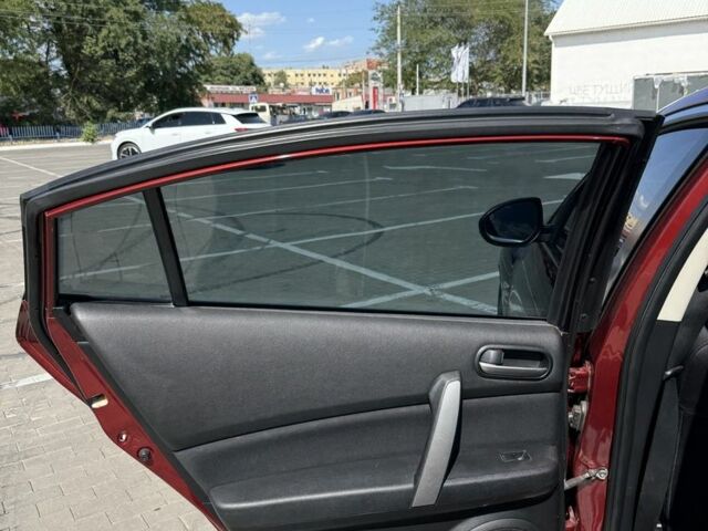 Красный Мазда 6, объемом двигателя 2 л и пробегом 235 тыс. км за 7800 $, фото 14 на Automoto.ua