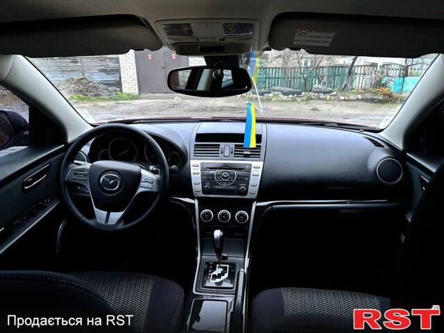 Красный Мазда 6, объемом двигателя 2 л и пробегом 185 тыс. км за 7700 $, фото 10 на Automoto.ua