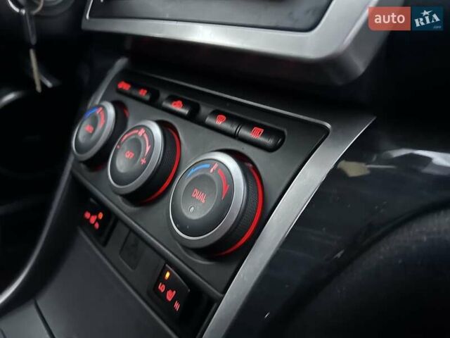 Мазда 6 2010 в Киеве на Automoto.ua Красный Мазда 6, объемом двигателя 2 л и пробегом 154 тыс. км за 8850 $, фото 27 на Automoto.ua