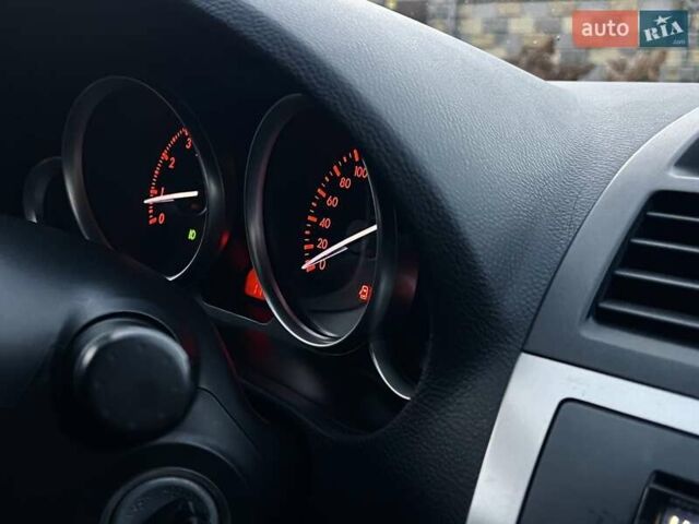 Мазда 6 2010 в Киеве на Automoto.ua Красный Мазда 6, объемом двигателя 2 л и пробегом 154 тыс. км за 8850 $, фото 36 на Automoto.ua