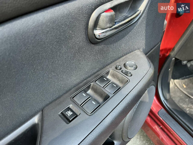 Мазда 6 2011 у Чернігові на Automoto.ua Червоний Мазда 6, об'ємом двигуна 1.8 л та пробігом 270 тис. км за 7300 $, фото 22 на Automoto.ua