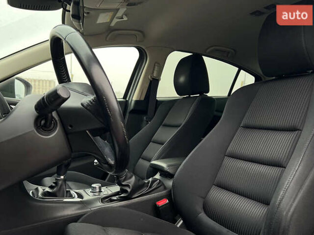 Червоний Мазда 6, об'ємом двигуна 2 л та пробігом 110 тис. км за 9399 $, фото 14 на Automoto.ua