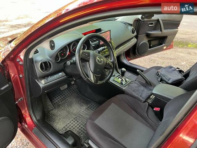 Красный Мазда 6, объемом двигателя 2 л и пробегом 103 тыс. км за 10250 $, фото 4 на Automoto.ua