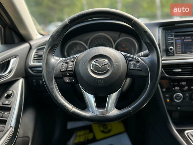 Красный Мазда 6, объемом двигателя 2 л и пробегом 106 тыс. км за 9999 $, фото 21 на Automoto.ua