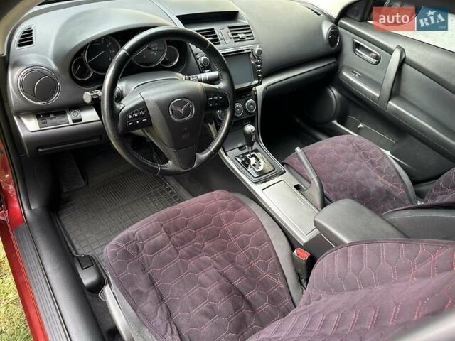 Красный Мазда 6, объемом двигателя 2 л и пробегом 138 тыс. км за 10000 $, фото 11 на Automoto.ua