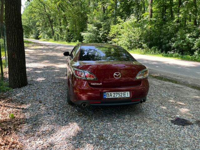Красный Мазда 6, объемом двигателя 2 л и пробегом 103 тыс. км за 9000 $, фото 2 на Automoto.ua
