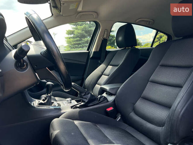 Красный Мазда 6, объемом двигателя 2 л и пробегом 106 тыс. км за 9999 $, фото 17 на Automoto.ua