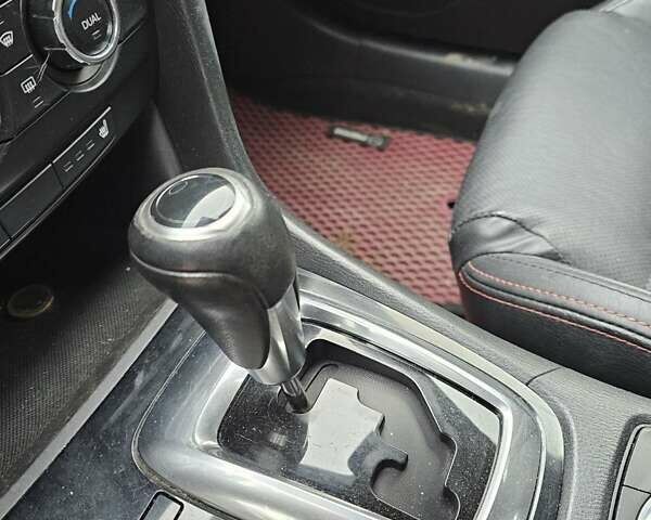 Червоний Мазда 6, об'ємом двигуна 2.19 л та пробігом 200 тис. км за 6800 $, фото 27 на Automoto.ua