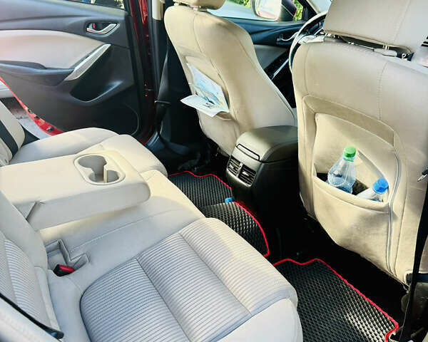 Красный Мазда 6, объемом двигателя 2.5 л и пробегом 199 тыс. км за 10100 $, фото 7 на Automoto.ua