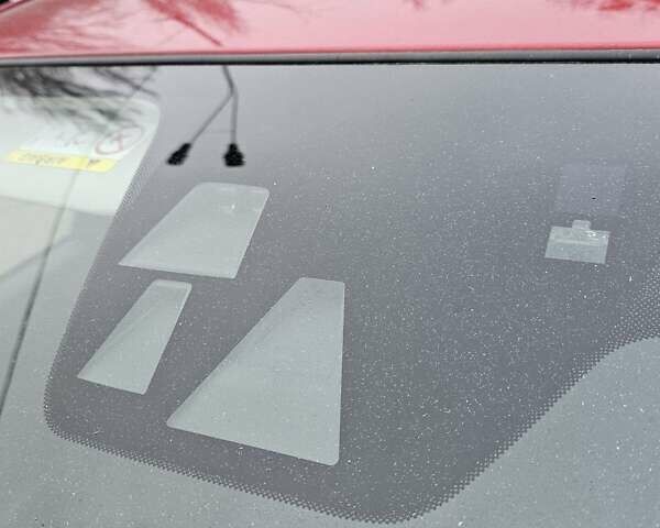 Червоний Мазда 6, об'ємом двигуна 2.19 л та пробігом 200 тис. км за 6900 $, фото 35 на Automoto.ua