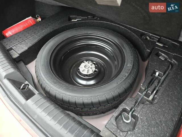 Красный Мазда 6, объемом двигателя 2.49 л и пробегом 190 тыс. км за 11700 $, фото 19 на Automoto.ua