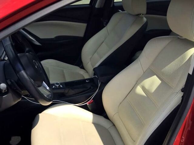 Красный Мазда 6, объемом двигателя 25 л и пробегом 175 тыс. км за 12333 $, фото 4 на Automoto.ua