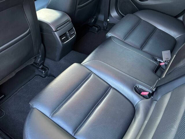 Красный Мазда 6, объемом двигателя 2.2 л и пробегом 165 тыс. км за 11900 $, фото 13 на Automoto.ua