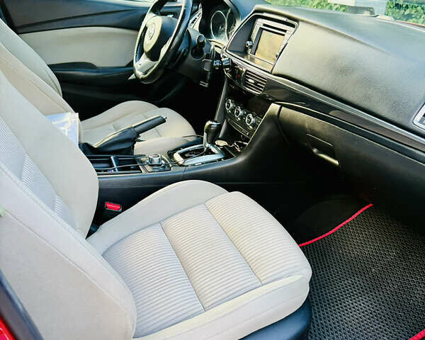 Красный Мазда 6, объемом двигателя 2.5 л и пробегом 199 тыс. км за 10100 $, фото 9 на Automoto.ua