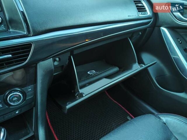 Красный Мазда 6, объемом двигателя 2.49 л и пробегом 252 тыс. км за 12400 $, фото 22 на Automoto.ua