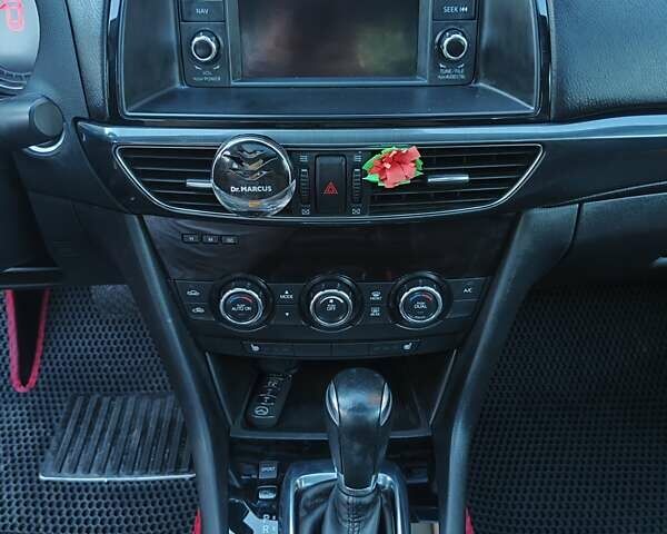 Красный Мазда 6, объемом двигателя 2.49 л и пробегом 252 тыс. км за 12400 $, фото 16 на Automoto.ua