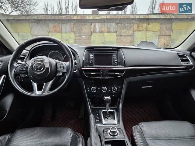 Червоний Мазда 6, об'ємом двигуна 2.19 л та пробігом 200 тис. км за 6800 $, фото 24 на Automoto.ua