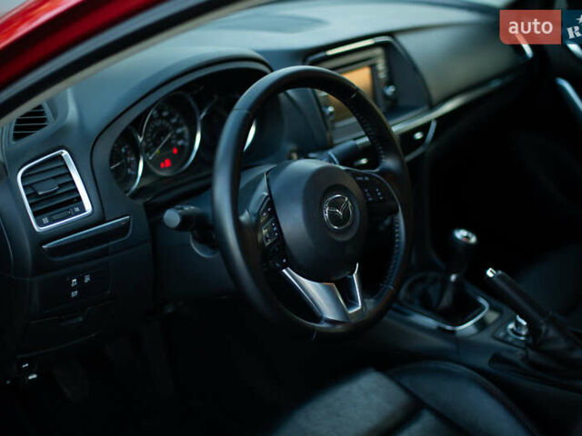 Красный Мазда 6, объемом двигателя 2.49 л и пробегом 242 тыс. км за 10800 $, фото 12 на Automoto.ua
