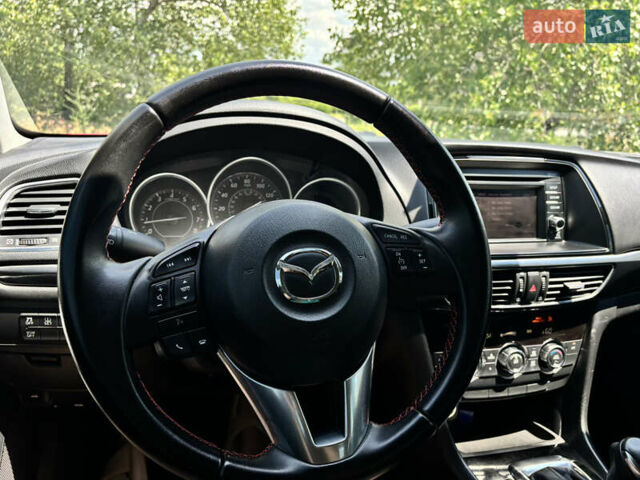 Красный Мазда 6, объемом двигателя 2.5 л и пробегом 205 тыс. км за 12300 $, фото 8 на Automoto.ua