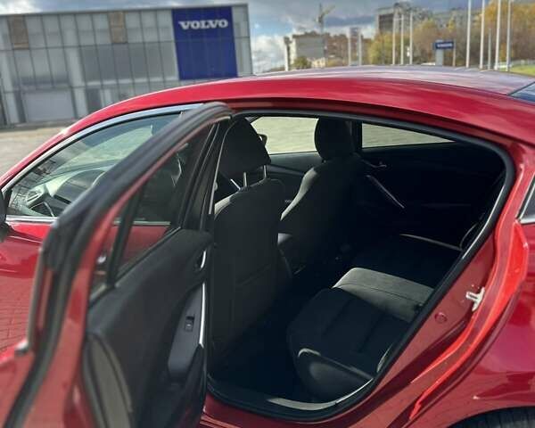 Мазда 6 2014 у Харкові на Automoto.ua Червоний Мазда 6, об'ємом двигуна 2 л та пробігом 154 тис. км за 11500 $, фото 9 на Automoto.ua