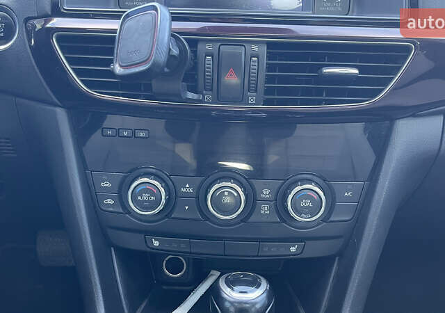 Мазда 6 2014 у Львові на Automoto.ua Червоний Мазда 6, об'ємом двигуна 2.5 л та пробігом 117 тис. км за 12400 $, фото 39 на Automoto.ua