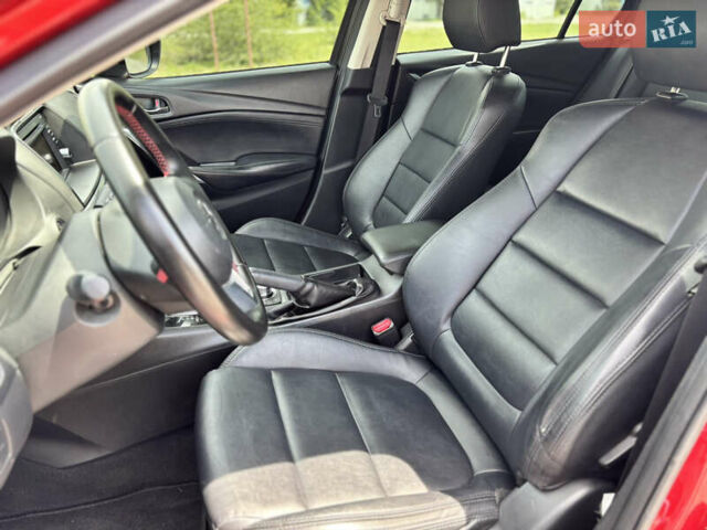 Красный Мазда 6, объемом двигателя 2.5 л и пробегом 205 тыс. км за 12300 $, фото 6 на Automoto.ua