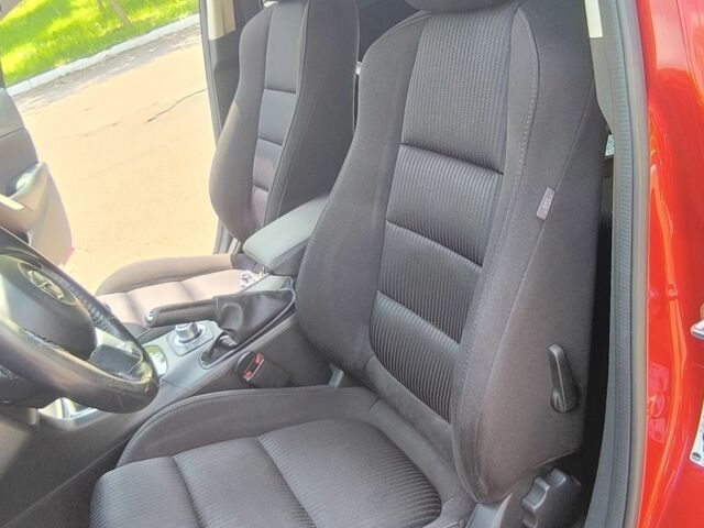 Красный Мазда 6, объемом двигателя 2 л и пробегом 113 тыс. км за 14900 $, фото 17 на Automoto.ua