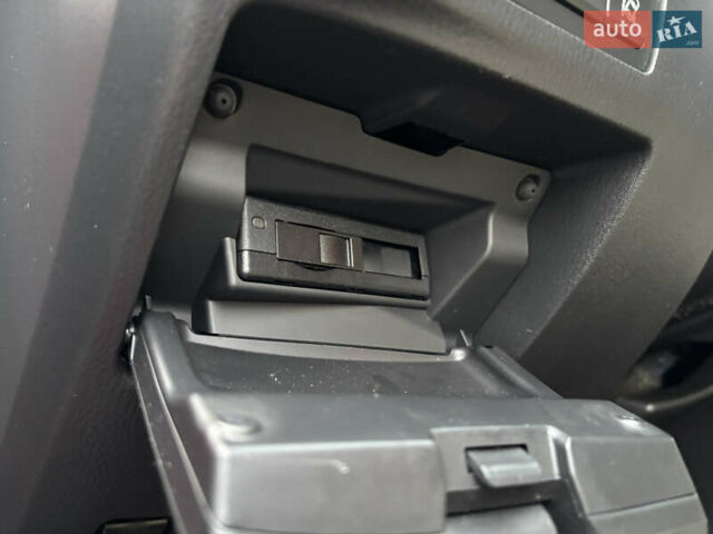 Красный Мазда 6, объемом двигателя 2.49 л и пробегом 175 тыс. км за 12590 $, фото 38 на Automoto.ua