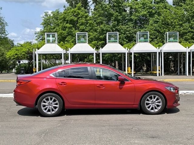 Красный Мазда 6, объемом двигателя 2 л и пробегом 113 тыс. км за 14900 $, фото 4 на Automoto.ua