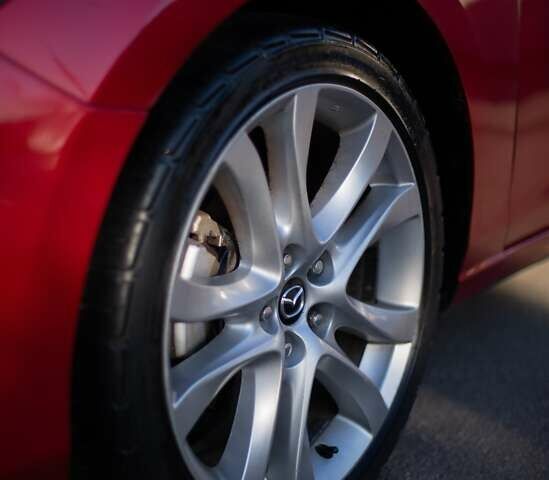 Красный Мазда 6, объемом двигателя 2.49 л и пробегом 242 тыс. км за 10800 $, фото 7 на Automoto.ua