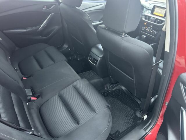 Красный Мазда 6, объемом двигателя 2.5 л и пробегом 163 тыс. км за 296 $, фото 12 на Automoto.ua