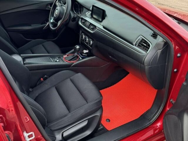 Красный Мазда 6, объемом двигателя 2.5 л и пробегом 148 тыс. км за 12000 $, фото 1 на Automoto.ua