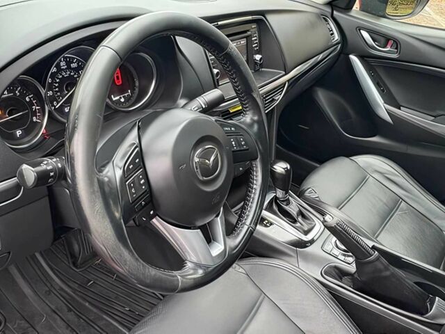 Красный Мазда 6, объемом двигателя 2.5 л и пробегом 75 тыс. км за 9000 $, фото 8 на Automoto.ua