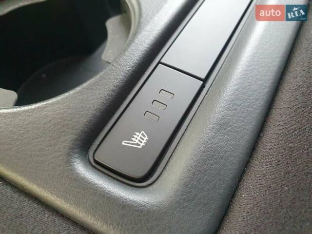 Червоний Мазда 6, об'ємом двигуна 2 л та пробігом 75 тис. км за 12500 $, фото 33 на Automoto.ua