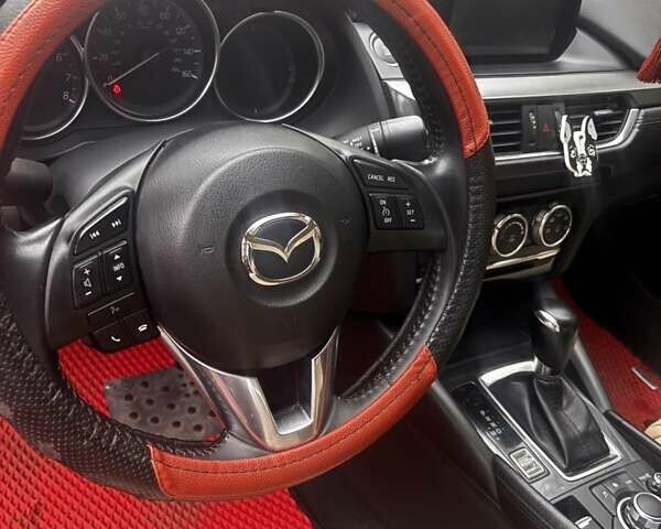 Красный Мазда 6, объемом двигателя 2.49 л и пробегом 122 тыс. км за 15000 $, фото 10 на Automoto.ua