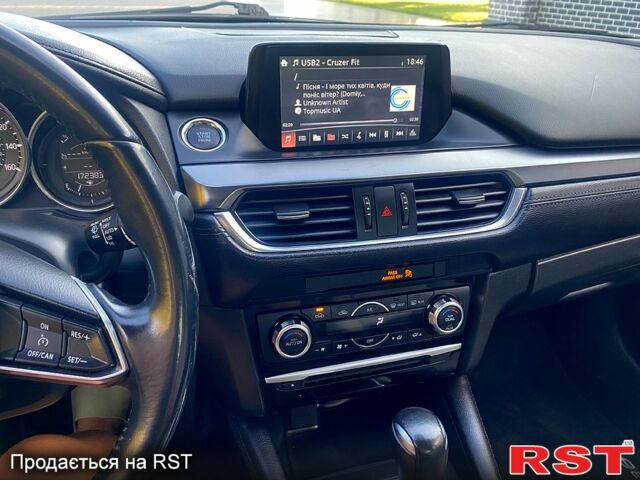 Красный Мазда 6, объемом двигателя 2.5 л и пробегом 170 тыс. км за 14499 $, фото 4 на Automoto.ua