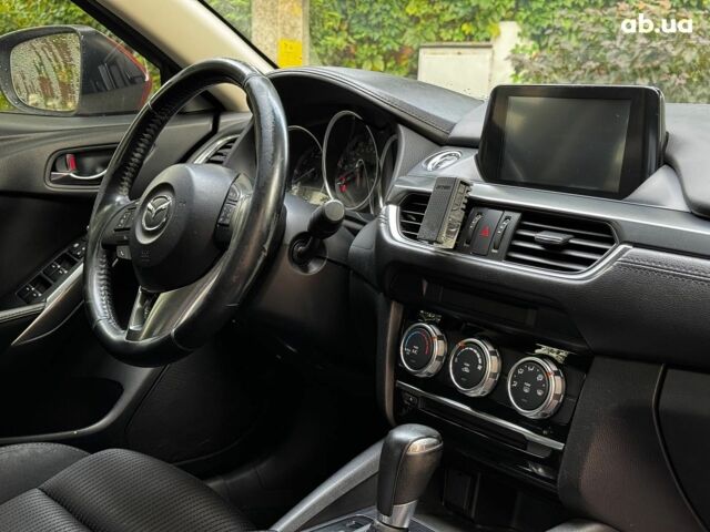 Червоний Мазда 6, об'ємом двигуна 2.5 л та пробігом 235 тис. км за 10640 $, фото 28 на Automoto.ua