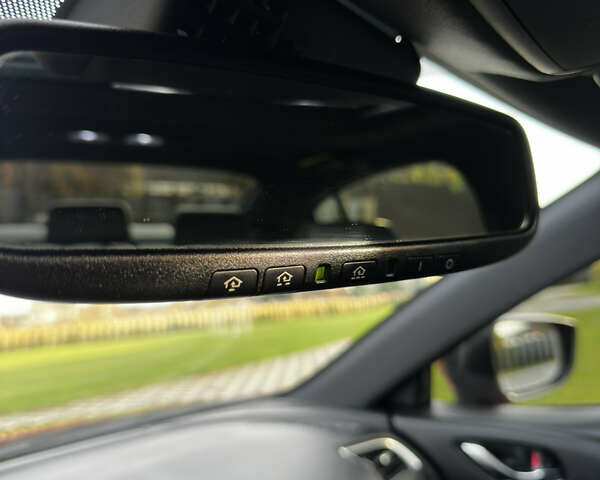 Красный Мазда 6, объемом двигателя 2.5 л и пробегом 107 тыс. км за 15500 $, фото 47 на Automoto.ua