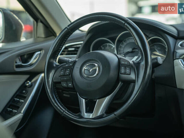 Червоний Мазда 6, об'ємом двигуна 2.19 л та пробігом 60 тис. км за 15700 $, фото 18 на Automoto.ua
