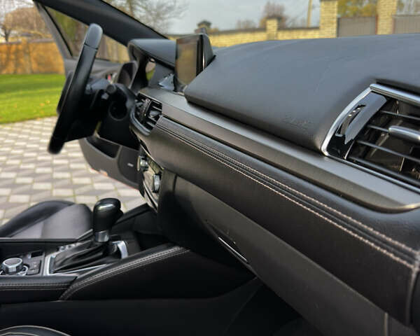 Красный Мазда 6, объемом двигателя 2.5 л и пробегом 107 тыс. км за 15500 $, фото 61 на Automoto.ua