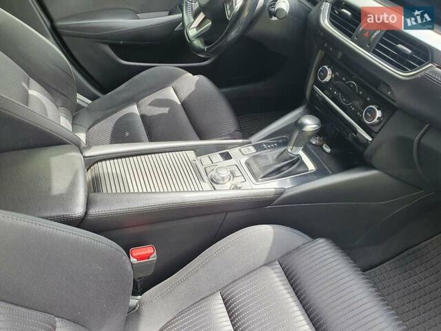 Червоний Мазда 6, об'ємом двигуна 2 л та пробігом 75 тис. км за 12500 $, фото 40 на Automoto.ua