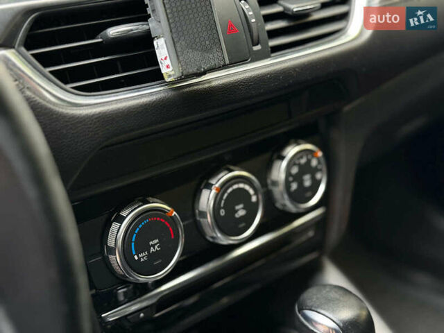 Червоний Мазда 6, об'ємом двигуна 2.5 л та пробігом 235 тис. км за 10640 $, фото 18 на Automoto.ua