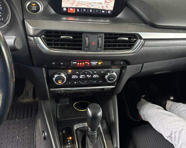 Мазда 6 2017 в Александрие на Automoto.ua Красный Мазда 6, объемом двигателя 2.5 л и пробегом 58 тыс. км за 18500 $, фото 12 на Automoto.ua