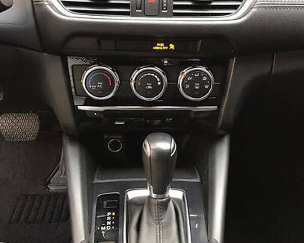 Мазда 6 2017 у Львові на Automoto.ua Червоний Мазда 6, об'ємом двигуна 2.49 л та пробігом 133 тис. км за 13100 $, фото 13 на Automoto.ua