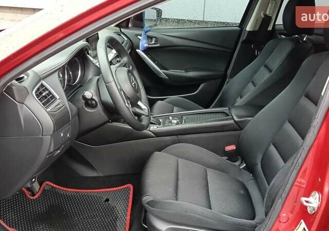 Красный Мазда 6, объемом двигателя 2.5 л и пробегом 150 тыс. км за 13900 $, фото 1 на Automoto.ua