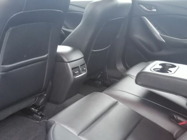 Красный Мазда 6, объемом двигателя 2.5 л и пробегом 139 тыс. км за 14500 $, фото 5 на Automoto.ua