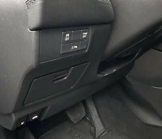 Красный Мазда 6, объемом двигателя 2.5 л и пробегом 99 тыс. км за 13000 $, фото 10 на Automoto.ua