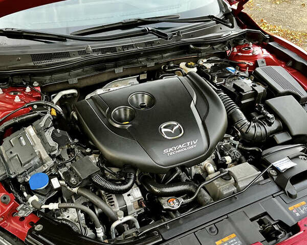 Червоний Мазда 6, об'ємом двигуна 2.19 л та пробігом 160 тис. км за 17300 $, фото 2 на Automoto.ua