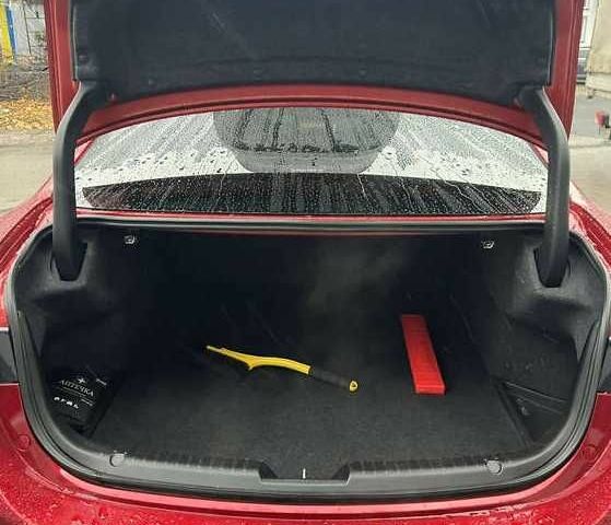 Красный Мазда 6, объемом двигателя 2.5 л и пробегом 99 тыс. км за 13000 $, фото 5 на Automoto.ua